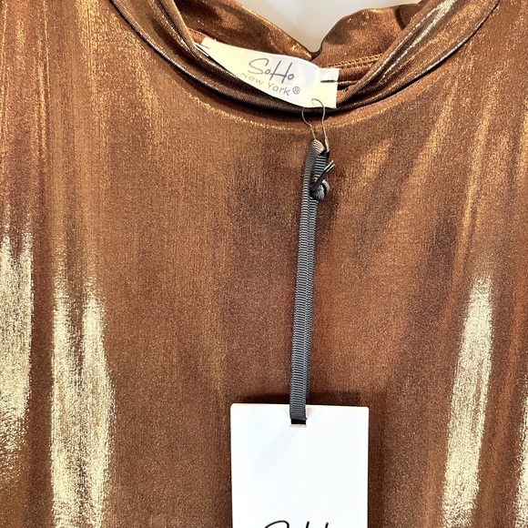 NWT Soho NY metallic golden bronze short sleeve top. Multiple sizes available - Picture 5 of 5